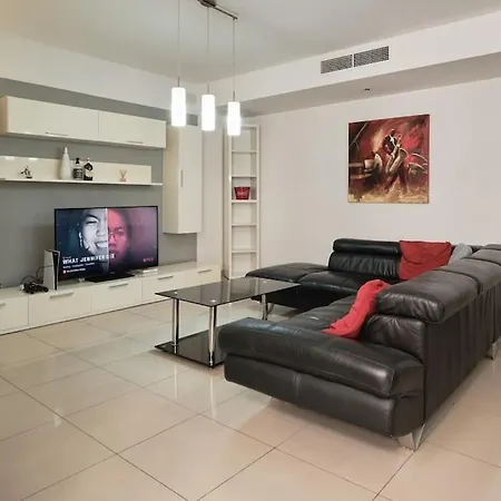 King Bed Balluta Bay En Suite&private Balcony * Sliema